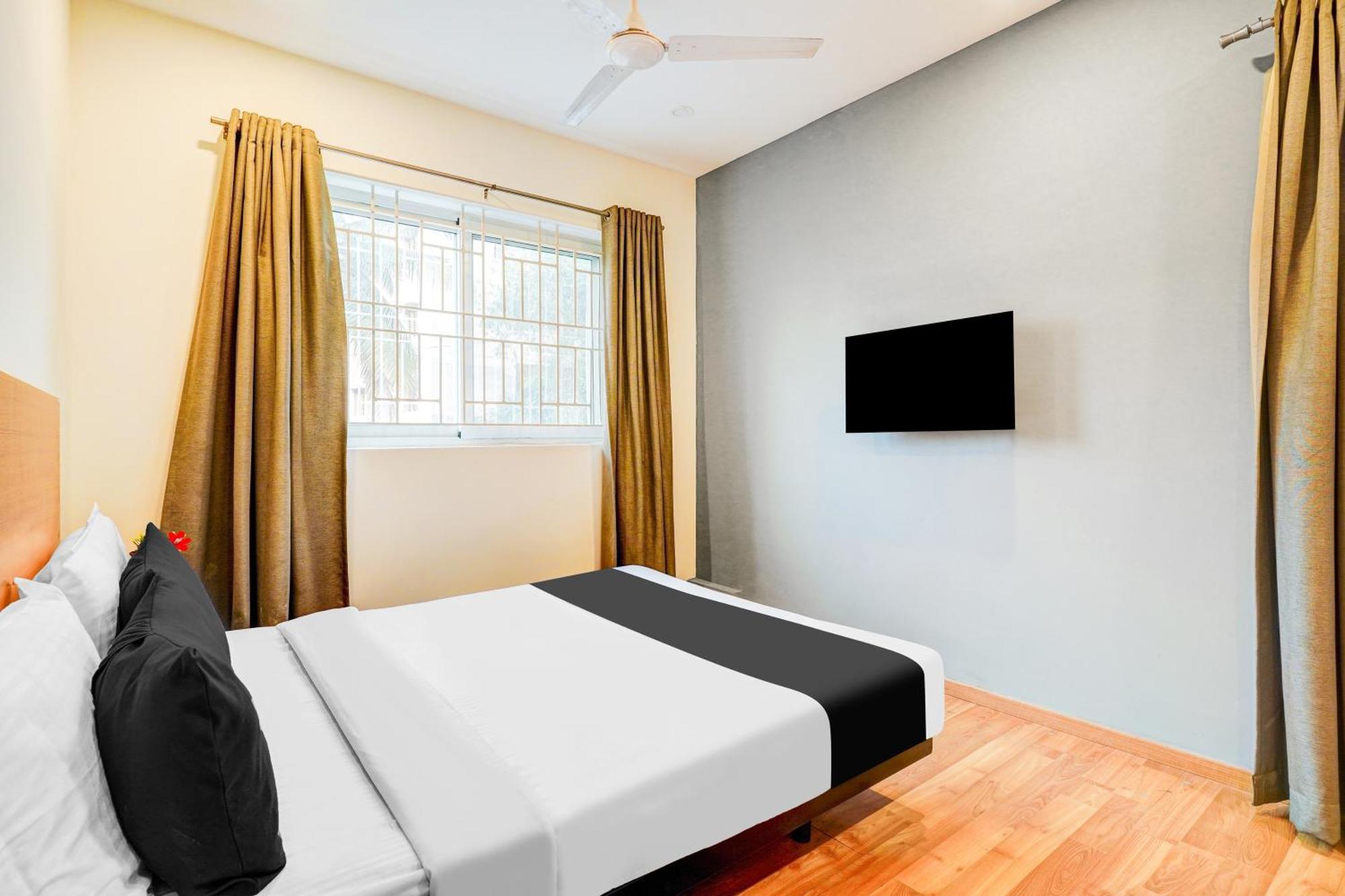 Vaccinated Staff - OYO TOWNHOUSE 077 HOTEL ROOM Stories Bangalore Exterior foto